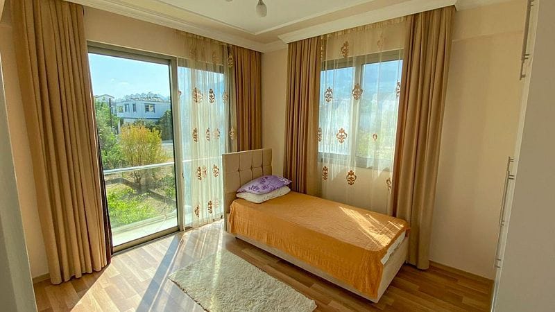 3-комнатный пентхаус 85 м² с террасой на крыше 70 м² - фото № 7