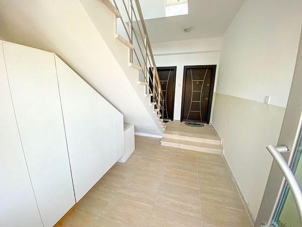 3-комнатный пентхаус 85 м² с террасой на крыше 70 м² - фото № 13