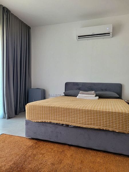 Студия-пентхаус 37 м² с террасой на крыше 18 м² в элитном комплексе на берегу моря - фото № 9
