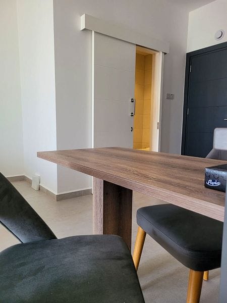 Студия-пентхаус 37 м² с террасой на крыше 18 м² в элитном комплексе на берегу моря - фото № 10