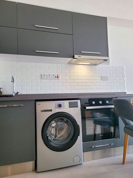 Студия-пентхаус 37 м² с террасой на крыше 18 м² в элитном комплексе на берегу моря - фото № 13