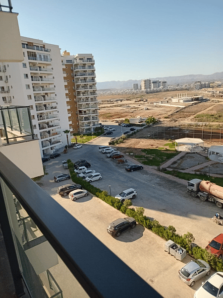 Студия 41 м² с балконом 8 м² в курортном комплексе - фото № 17