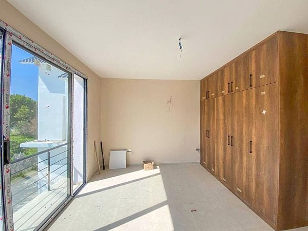 3-комнатная вилла 135 м² в 350 метрах от моря - фото № 4