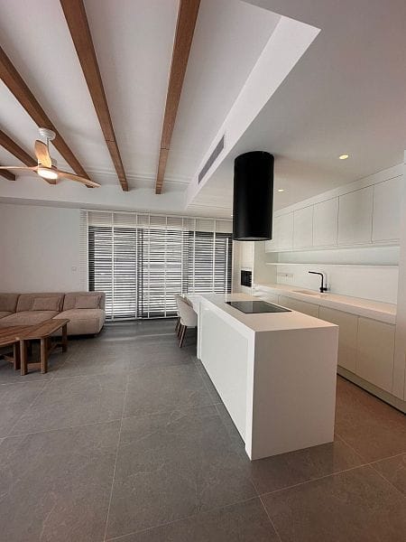3-комнатные апартаменты 116 м² с собственным садом 55 м² в Алсанджаке - фото № 20
