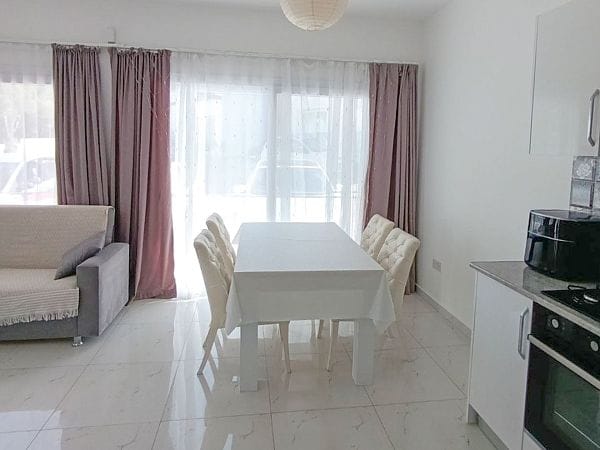 3-комнатные апартаменты 77 м² с мебелью и техникой в Лапте - фото № 5
