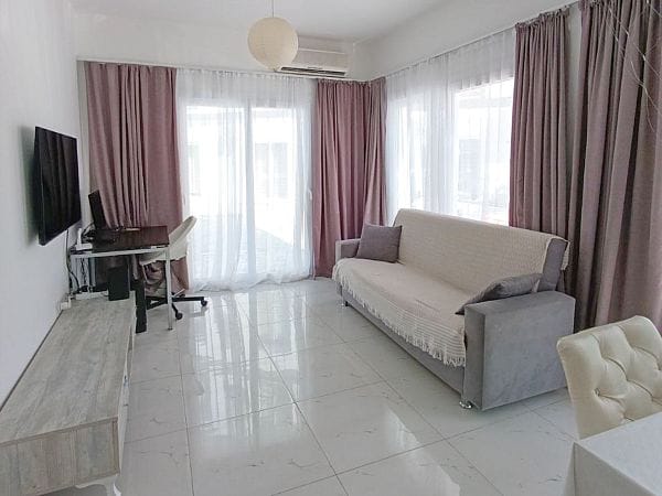 3-комнатные апартаменты 77 м² с мебелью и техникой в Лапте - фото № 9