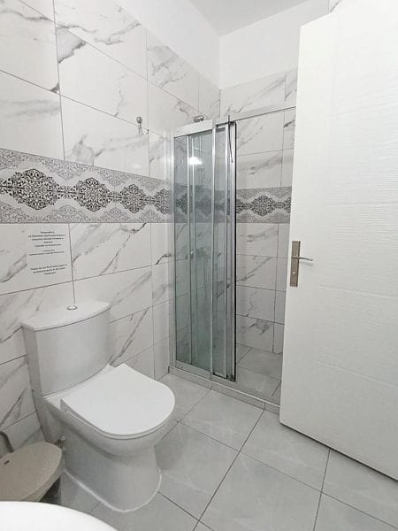 3-комнатные апартаменты 77 м² с мебелью и техникой в Лапте - фото № 19