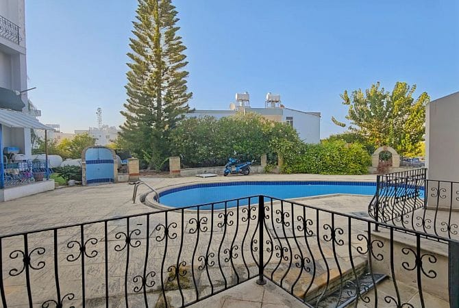 3-комнатные апартаменты 75 м² в центре Алсанджак - фото № 1