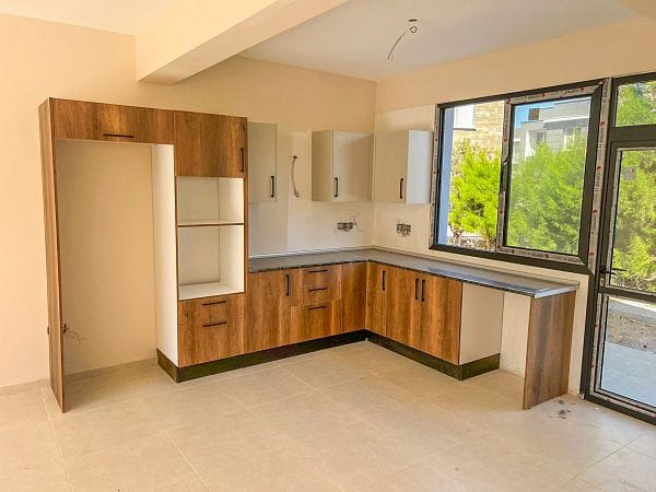 3-комнатная вилла 135 м² в 350 метрах от моря - фото № 2