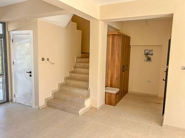 3-комнатная вилла 135 м² в 350 метрах от моря - фото № 4