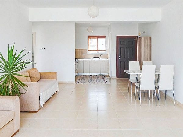 3-комнатные апартаменты 72 м² с террасой 18 м², откуда открывается потрясающий вид на горы - фото № 3