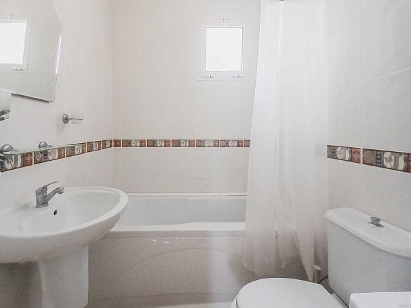 3-комнатные апартаменты 72 м² с террасой 18 м², откуда открывается потрясающий вид на горы - фото № 11