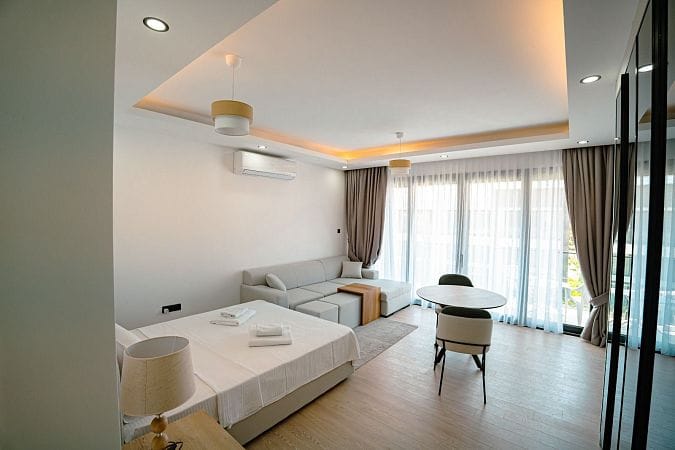 Студия Penthouse 38 м2 с балконом и террасой в красивом комплексе в Каршияке - фото № 7
