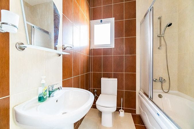 Уютные 3-х комнатные Апартаменты с собственным Садом в тихом комплесксе (Lukomorye С1) - фото № 19