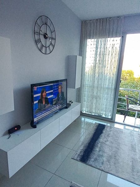 2-комнатный пентхаус 50 м² с террасой на крыше и видами на море - фото № 2