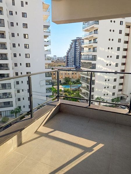 Студия 48 м² с террасой 8 м² в курортном комплексе - фото № 9