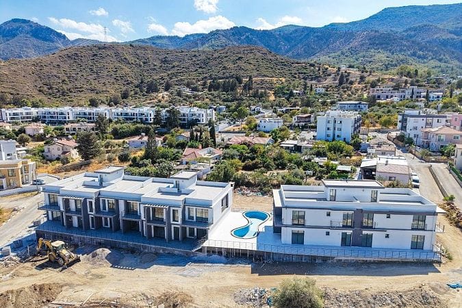 2-комнатные апартаменты 49 м² с террасой на крыше в уютном комплексе в Алсанджаке - фото № 19