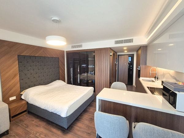 Студия 53 м² с дизайн пакетом в элитном комплексе в 650 метрах от пляжа - фото № 8