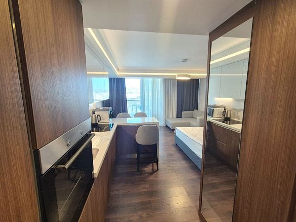 Студия 53 м² с дизайн пакетом в элитном комплексе в 650 метрах от пляжа - фото № 12