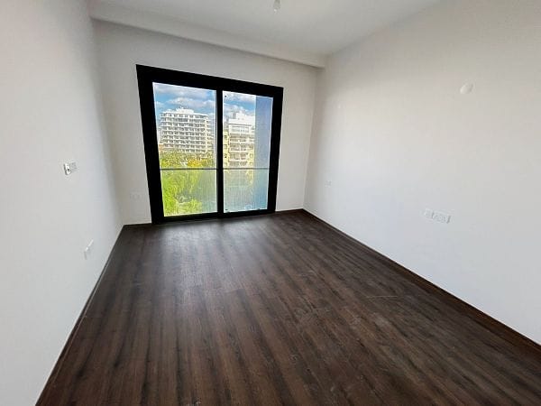 2-комнатные апартаменты 68 м² c балконом 11 м² в элитном комплексе в 600 метрах от пляжа - фото № 7