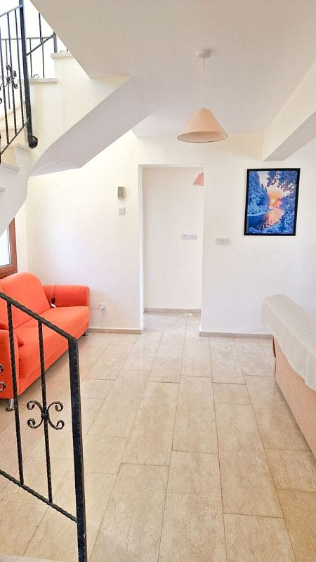 4-комнатная вилла 186 м² с собственным участком земли в 250 метрах от моря! - фото № 9