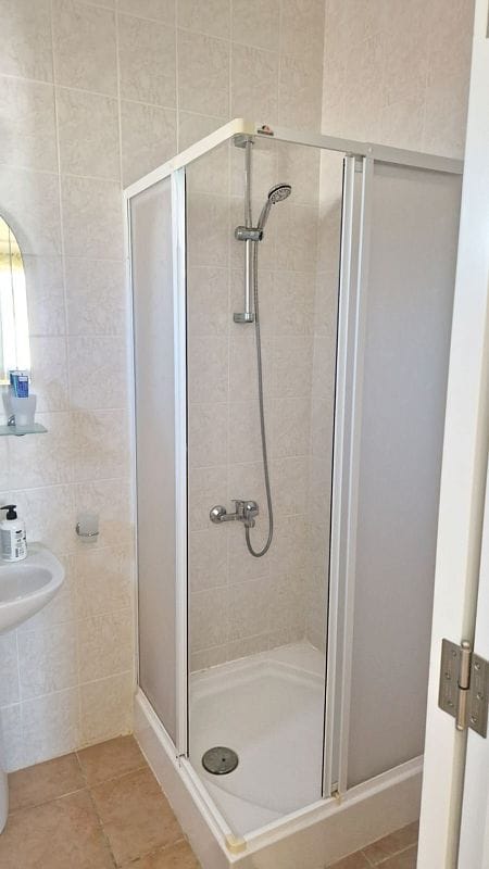 4-комнатная вилла 186 м² с собственным участком земли в 250 метрах от моря! - фото № 20