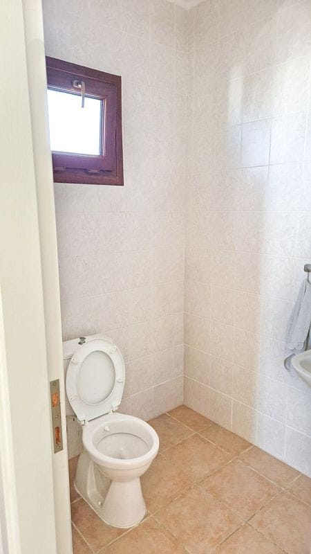 4-комнатная вилла 186 м² с собственным участком земли в 250 метрах от моря! - фото № 21