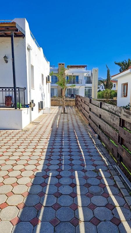 4-комнатная вилла 186 м² с собственным участком земли в 250 метрах от моря! - фото № 31