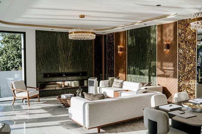 Современная 5-комнатная вилла 264 м² премиум-класса с частным бассейном и джакузи на крыше - фото № 15