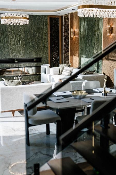 Современная 5-комнатная вилла 264 м² премиум-класса с частным бассейном и джакузи на крыше - фото № 16