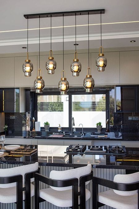 Современная 5-комнатная вилла 264 м² премиум-класса с частным бассейном и джакузи на крыше - фото № 34