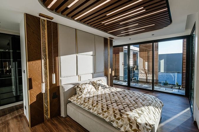 Современная 5-комнатная вилла 264 м² премиум-класса с частным бассейном и джакузи на крыше - фото № 38