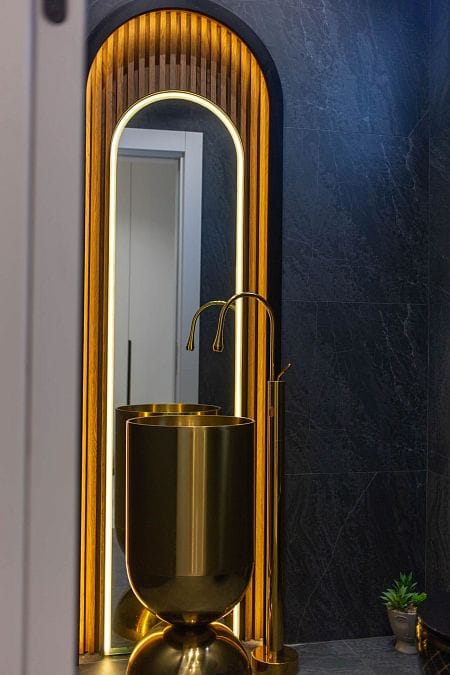 Современная 5-комнатная вилла 264 м² премиум-класса с частным бассейном и джакузи на крыше - фото № 49