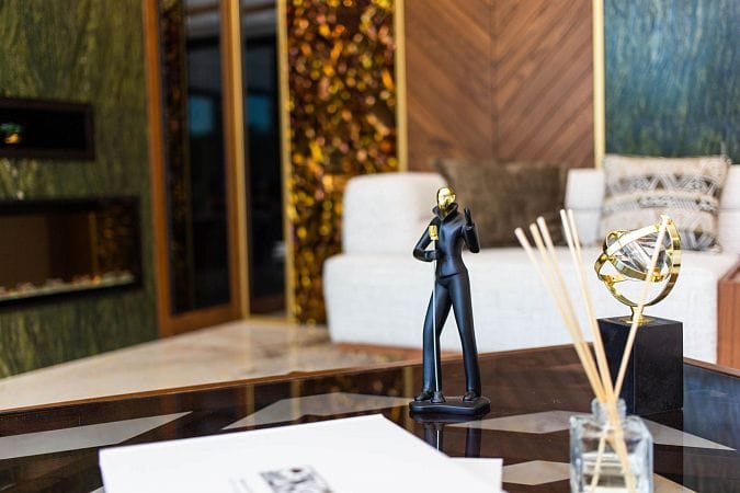 Современная 5-комнатная вилла 264 м² премиум-класса с частным бассейном и джакузи на крыше - фото № 17