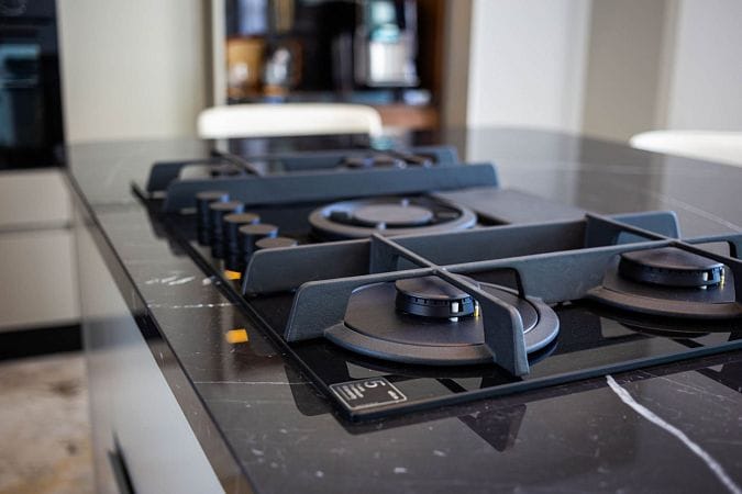 Современная 5-комнатная вилла 264 м² премиум-класса с частным бассейном и джакузи на крыше - фото № 31