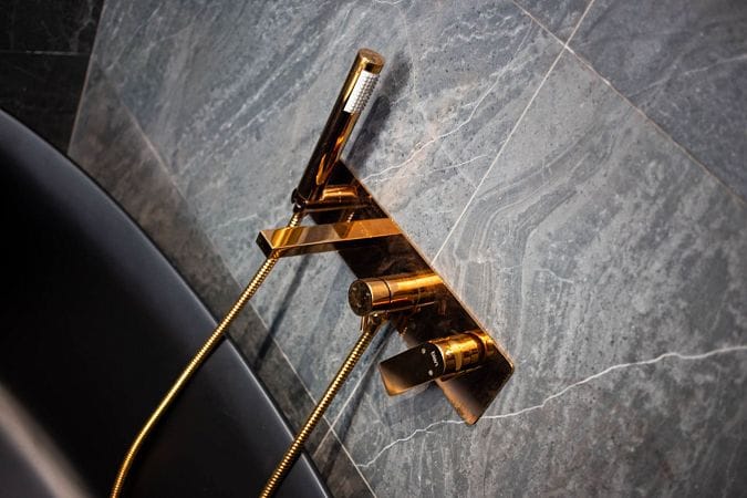 Современная 5-комнатная вилла 264 м² премиум-класса с частным бассейном и джакузи на крыше - фото № 47