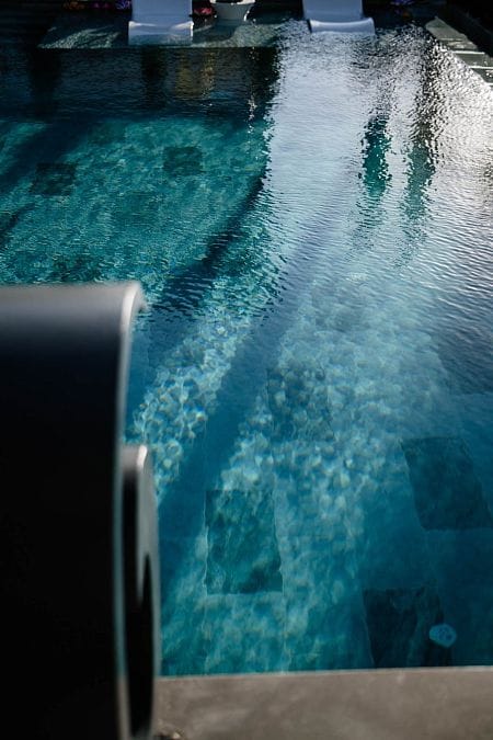 Современная 5-комнатная вилла 264 м² премиум-класса с частным бассейном и джакузи на крыше - фото № 57