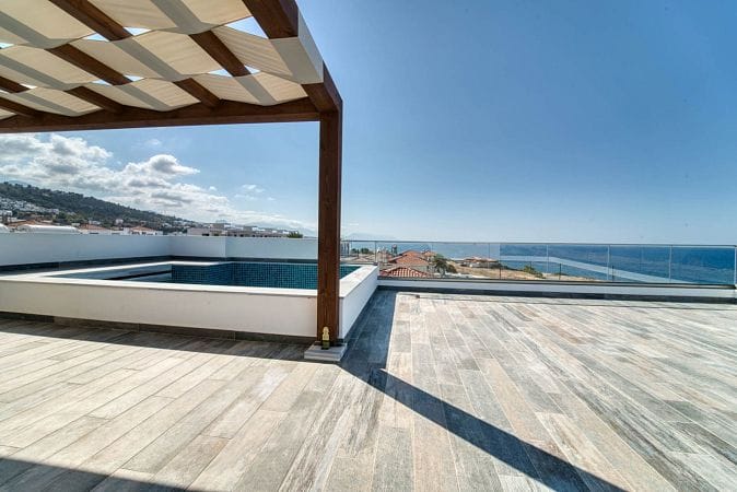 4-комнатный пентхаус 114 м² с бассейном на крыше и неперекрываемыми видами на море! - фото № 18