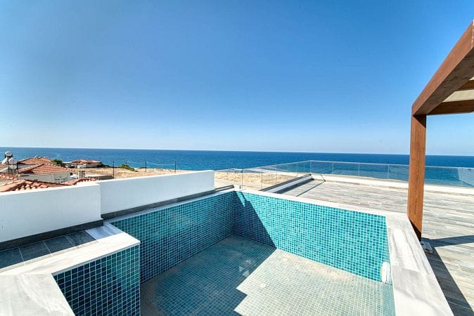 4-комнатный пентхаус 114 м² с бассейном на крыше и неперекрываемыми видами на море! - фото № 23