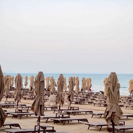 Студия 44 м² с террасой 10 м² в элитном комплексе в 700 метрах от пляжа - фото № 19