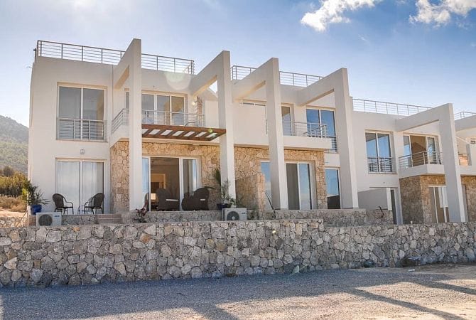 4-комнатные апартаменты 90 м² с террасой 23 м² с мебелью и техникой - фото № 3