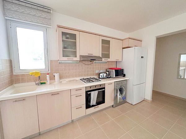 4-комнатные апартаменты 90 м² с террасой 23 м² с мебелью и техникой - фото № 6