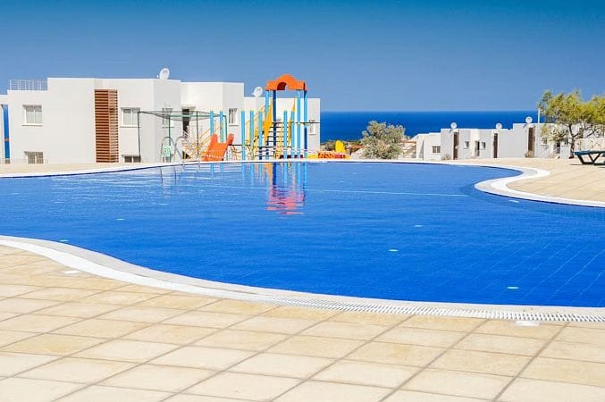 4-комнатные апартаменты 90 м² с террасой 23 м² с мебелью и техникой - фото № 17