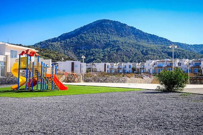 4-комнатные апартаменты 90 м² с террасой 23 м² с мебелью и техникой - фото № 19