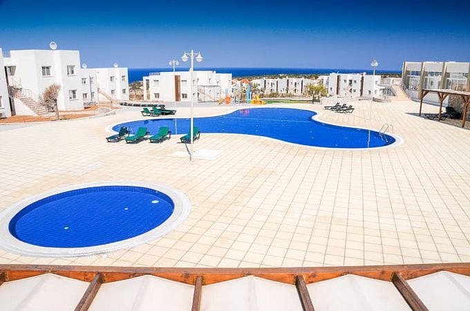 4-комнатные апартаменты 90 м² с террасой 23 м² с мебелью и техникой - фото № 24