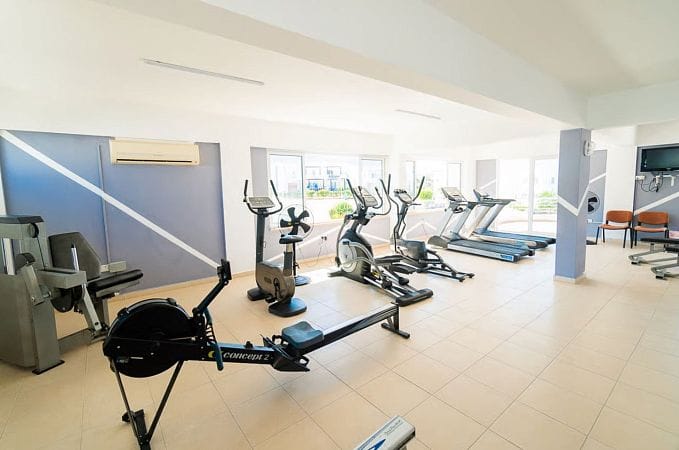 4-комнатные апартаменты 90 м² с террасой 23 м² с мебелью и техникой - фото № 30