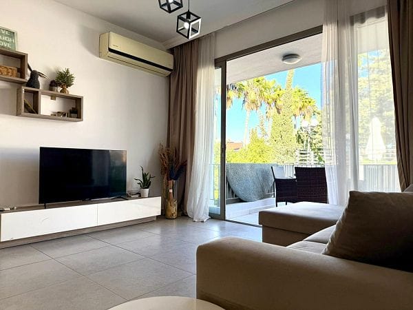 3-комнатный пентхаус 61 м² с террасой на крыше 44 м² полностью меблирован - фото № 3