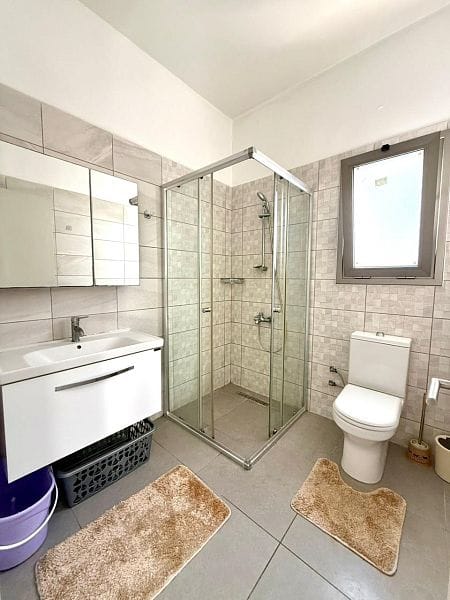 3-комнатный пентхаус 61 м² с террасой на крыше 44 м² полностью меблирован - фото № 13