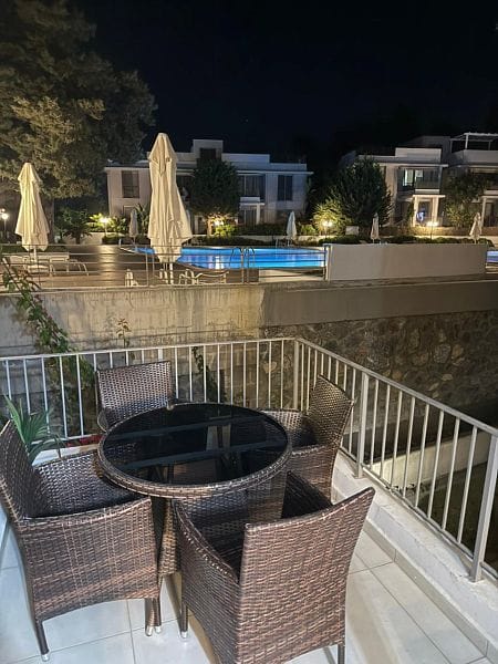 3-комнатный пентхаус 61 м² с террасой на крыше 44 м² полностью меблирован - фото № 15