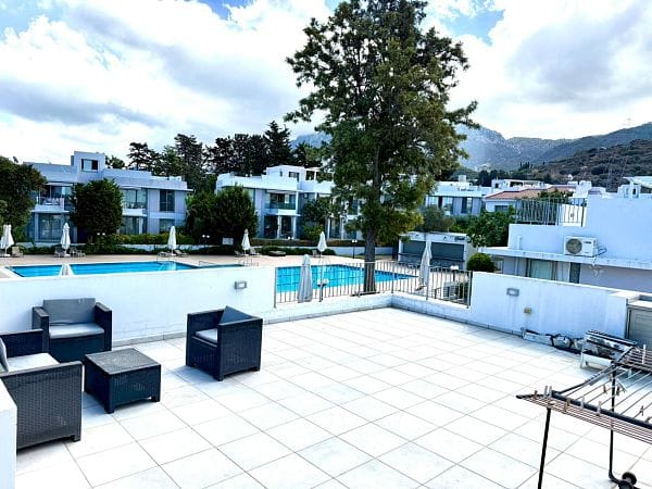 3-комнатный пентхаус 61 м² с террасой на крыше 44 м² полностью меблирован - фото № 16